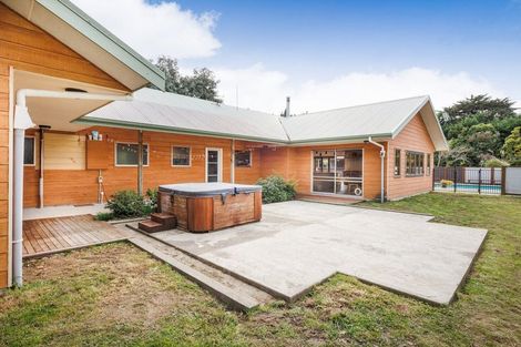 Photo of property in 440 Stoney Creek Road, Kelvin Grove, Palmerston North, 4470