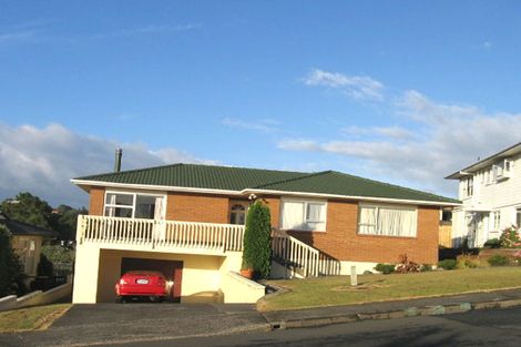 Photo of property in 49 Monarch Avenue, Hillcrest, Auckland, 0627