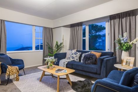 Photo of property in 117 Conclusion Street, Ascot Park, Porirua, 5024