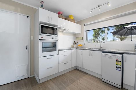 Photo of property in 19a Fairview Road, Western Heights, Rotorua, 3015