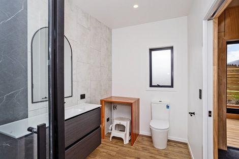 Photo of property in 22 Glenda Place, Seaward Bush, Invercargill, 9812