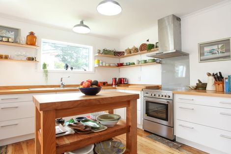 Photo of property in 36 Taipari Avenue, Raglan, 3225