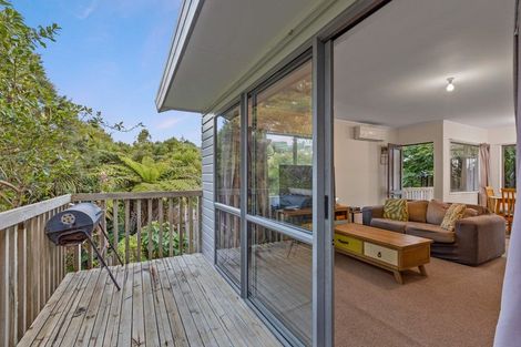 Photo of property in 6 Logan Lane, Stanmore Bay, Whangaparaoa, 0932