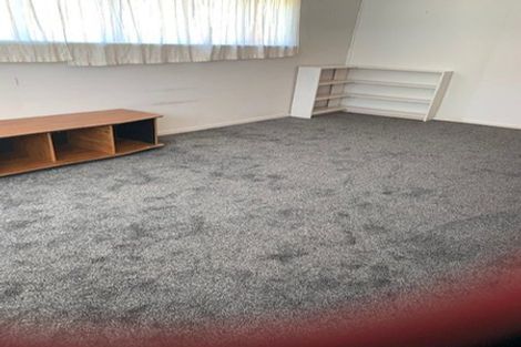Photo of property in 20 Sullivan Avenue, Mangere Bridge, Auckland, 2022