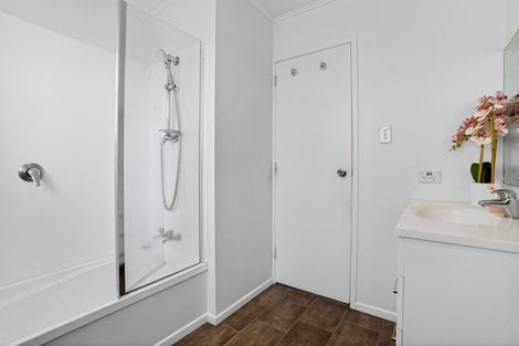 Photo of property in 62 Valentine Street, Papakura, 2110