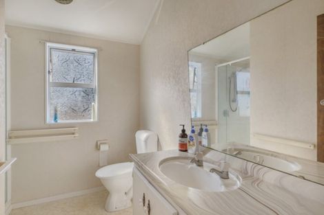 Photo of property in 43 Mckean Avenue, Manurewa, Auckland, 2102