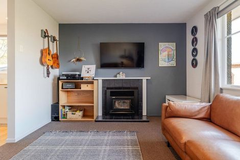 Photo of property in 8 Stoke Place, Awapuni, Palmerston North, 4412