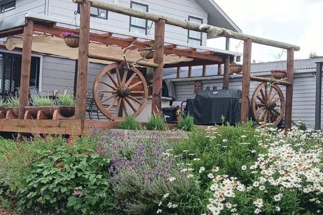 Photo of property in 94 Glengarry Road, Dannevirke, 4978