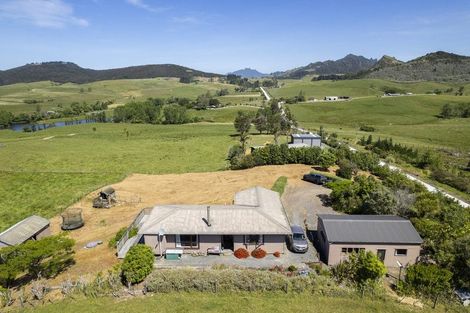 Photo of property in 19 Kerr Road, Parua Bay, Onerahi, 0192