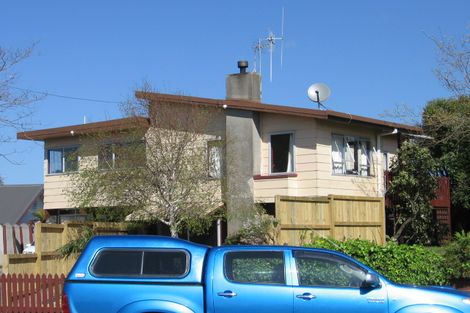 Photo of property in 33 Taupo Avenue, Mount Maunganui, 3116