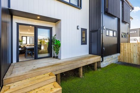 Photo of property in 3 Kaaramuramu Lane, Mangere Bridge, Auckland, 2022