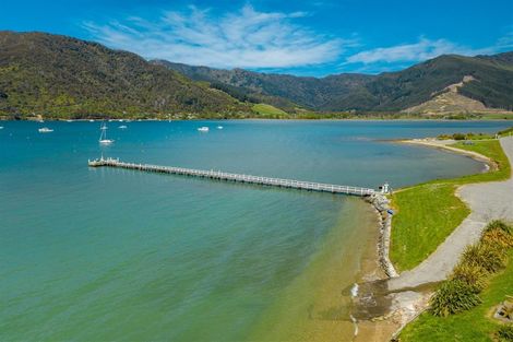 Photo of property in 6 Oliver Place, Anakiwa, Linkwater, 7281