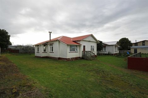 Photo of property in 3 Riemenschneider Street, Manaia, 4612