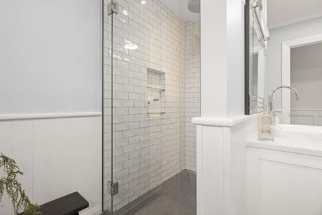 Photo of property in 129 Mays Road, St Albans, Christchurch, 8052