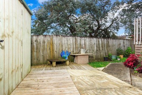 Photo of property in 164a Sunnynook Road, Sunnynook, Auckland, 0620