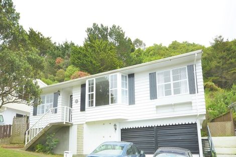 Photo of property in 4 Rajkot Terrace, Broadmeadows, Wellington, 6035