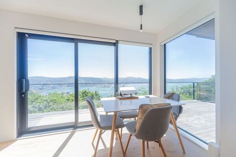 Photo of property in 34 Robieson Street, Roseneath, Wellington, 6011