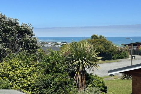 Photo of property in 24 Whitcombe Terrace, Hokitika, 7810
