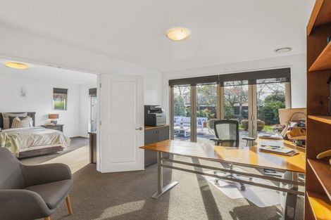 Photo of property in 76 Willowview Drive, Redwood, Christchurch, 8051