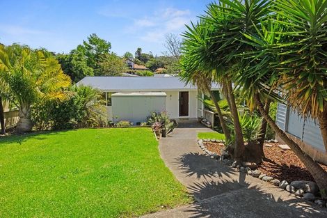 Photo of property in 860 Beach Road, Waiake, Auckland, 0630