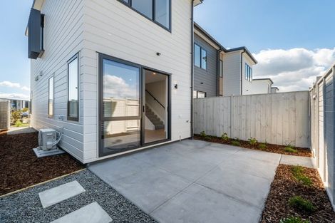 Photo of property in 116 Pepene Avenue, Takanini, Auckland, 2112