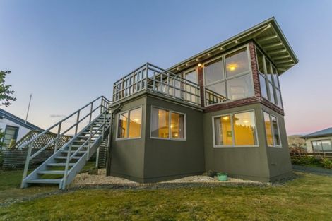 Photo of property in 48 Tidewater Drive, Lower Portobello, Dunedin, 9077