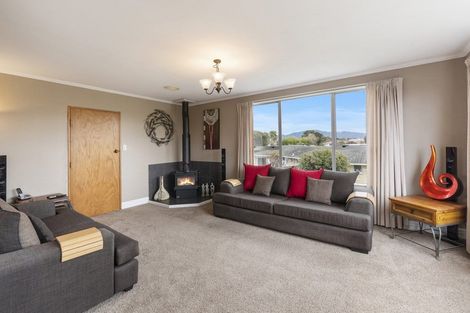 Photo of property in 102 Martin Road, Paraparaumu Beach, Paraparaumu, 5032