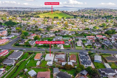 Photo of property in 16 Casuarina Road, Half Moon Bay, Auckland, 2012