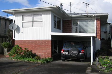 Photo of property in 1 Elizabeth Place, Mairangi Bay, Auckland, 0630