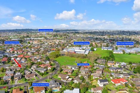 Photo of property in 2/5 Askew Place, Farm Cove, Auckland, 2012