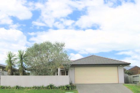 Photo of property in 10 Thebes Grove, Papamoa Beach, Papamoa, 3118