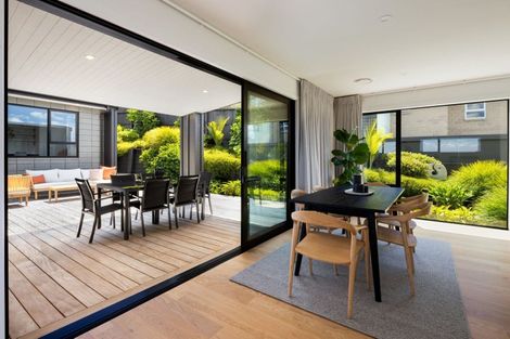 Photo of property in 13 Evergreen Rise, Grandview Heights, Hamilton, 3200