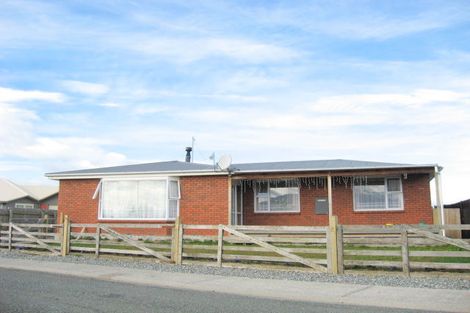 Photo of property in 6 Earl Place, Te Anau, 9600