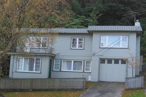 Photo of property in 63 Norton Park Avenue, Fairfield, Lower Hutt, 5011