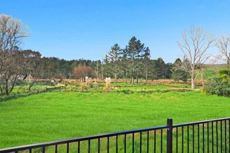 Photo of property in 11 Riverboat Lane, Helensville, 0800