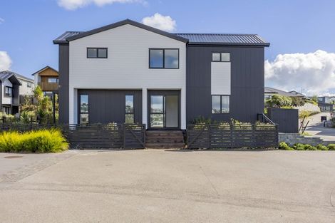 Photo of property in 2a Nerita Place, Long Bay, Auckland, 0630