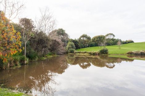 Photo of property in 63 Hartwell Drive, Kelvin Grove, Palmerston North, 4470