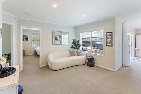 Photo of property in 12 Gardner Place, Otaki, 5512