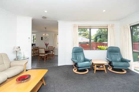 Photo of property in 15 Shannon Place, Nawton, Hamilton, 3200