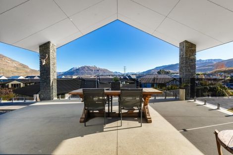 Photo of property in 6 Oxfordshire Avenue, Lower Shotover, Queenstown, 9304