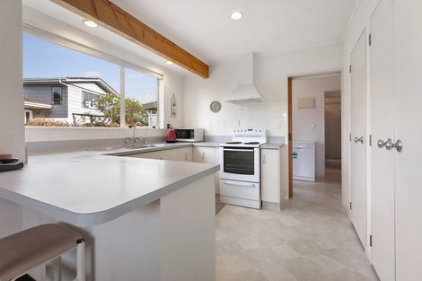 Photo of property in 1 Rosemary Place, Katikati, 3129