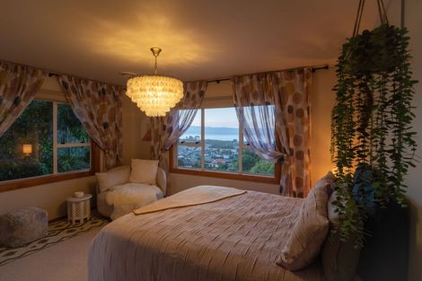 Photo of property in 70 Tosswill Road, Tahunanui, Nelson, 7011