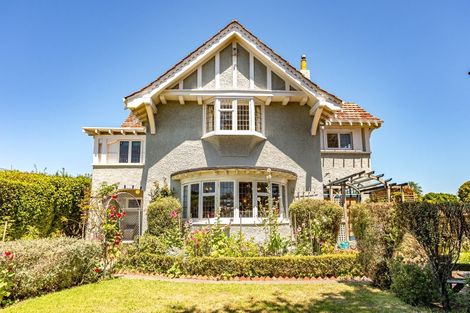 Photo of property in 299 Saint Hill Street, Whanganui, 4500