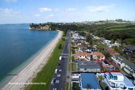 Photo of property in 2/50 The Esplanade, Eastern Beach, Auckland, 2012