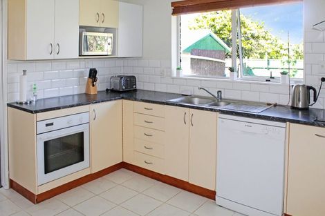 Photo of property in 7 Denver Place, Milson, Palmerston North, 4414