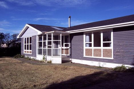 Photo of property in 14 Clifden Highway, Tuatapere, 9620