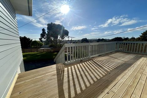 Photo of property in 41 Parrs Cross Road, Henderson, Auckland, 0612