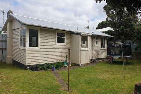 Photo of property in 53 Victoria Street, Patea, 4520