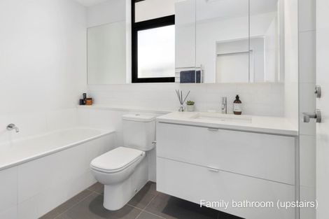 Photo of property in 12 Isitt Road, Hobsonville, Auckland, 0616