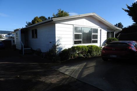 Photo of property in 6 Conifer Place, Te Puke, 3119